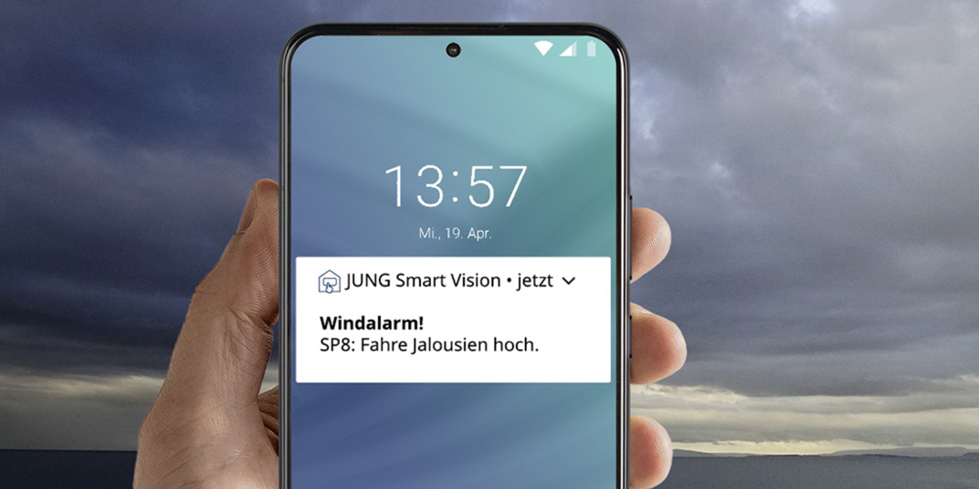JUNG Smart Panel 8 bei Neumer Elektrotechnik GmbH in Dienheim